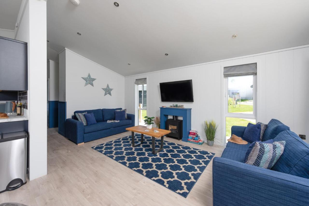 Buttercup Lodge, 33 Roadford Lake Lodges Lifton Екстериор снимка
