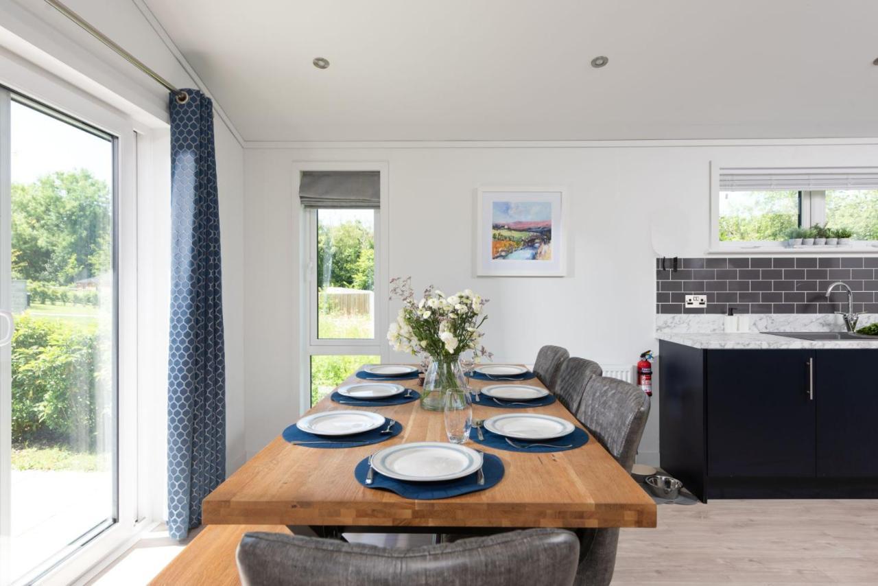 Buttercup Lodge, 33 Roadford Lake Lodges Lifton Екстериор снимка