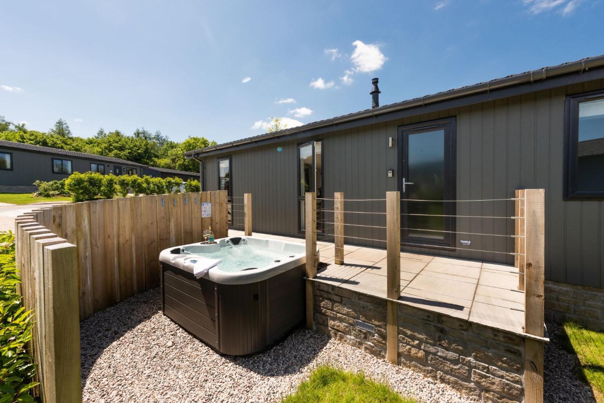 Buttercup Lodge, 33 Roadford Lake Lodges Lifton Екстериор снимка